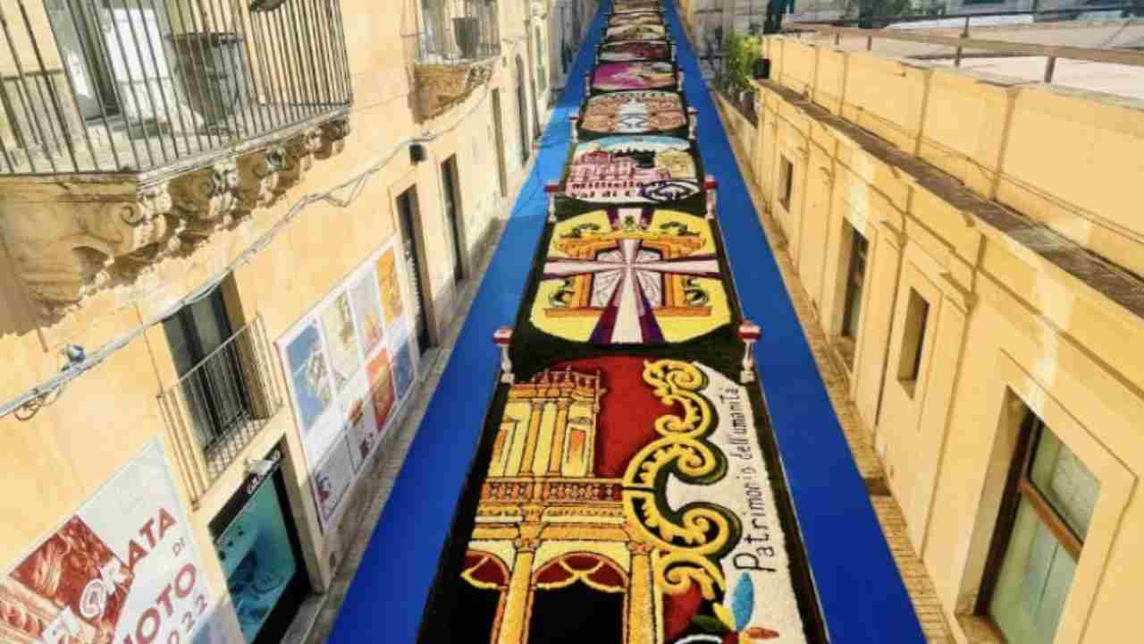 “Noto è cinema”: quest’anno l’infiorata celebra i film più belli girati in Sicilia